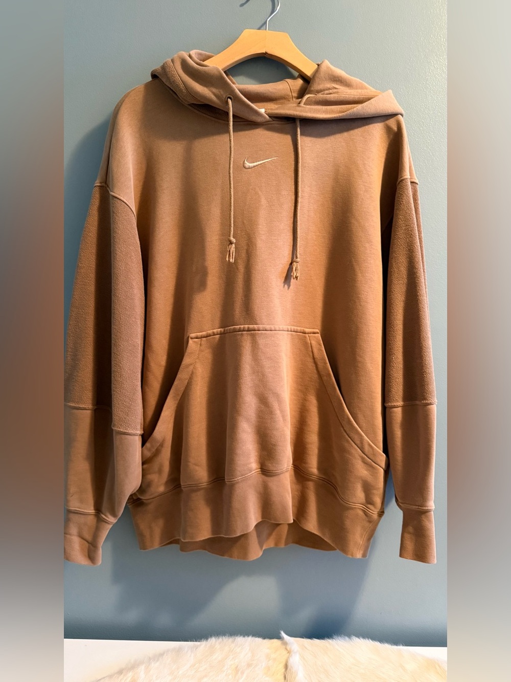Nike Unisex Oversized Pullover Hoodie